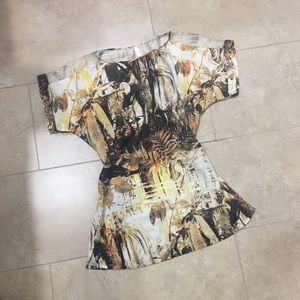 Women’s swimsuit coverup